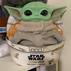 Star Wars The Mandalorian "The Child"